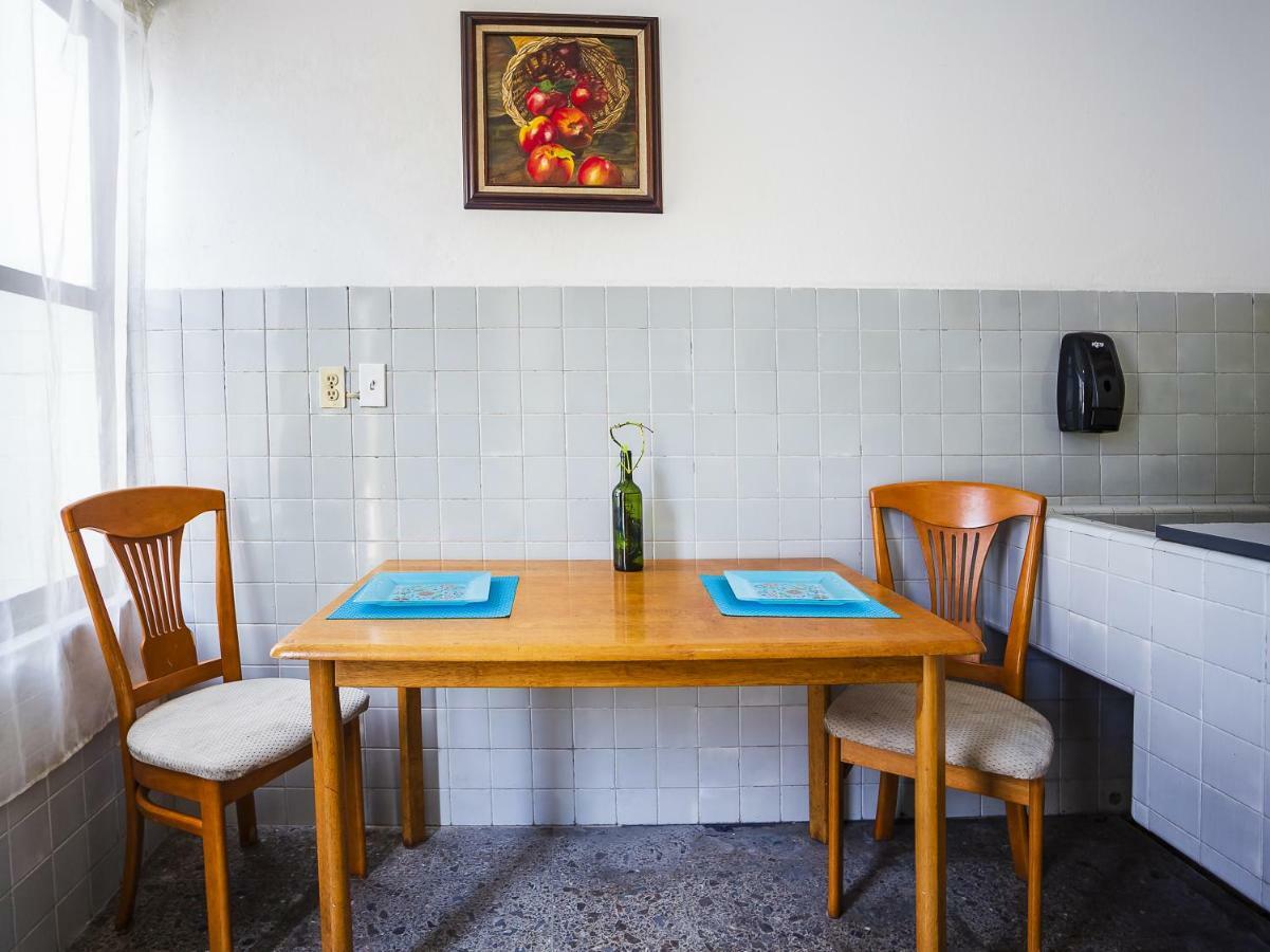 מונטריי Antique Hotel Boutique Barrio Antiguo מראה חיצוני תמונה