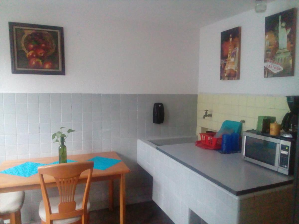 מונטריי Antique Hotel Boutique Barrio Antiguo מראה חיצוני תמונה